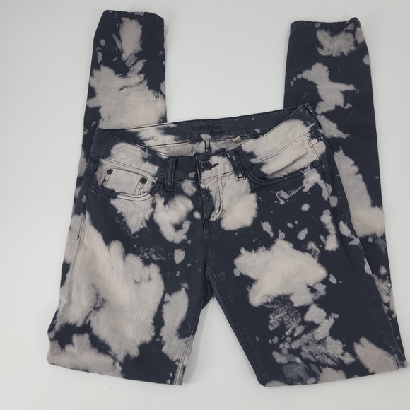 Bebe Bleach Splash Jeans - Picture 1 of 7